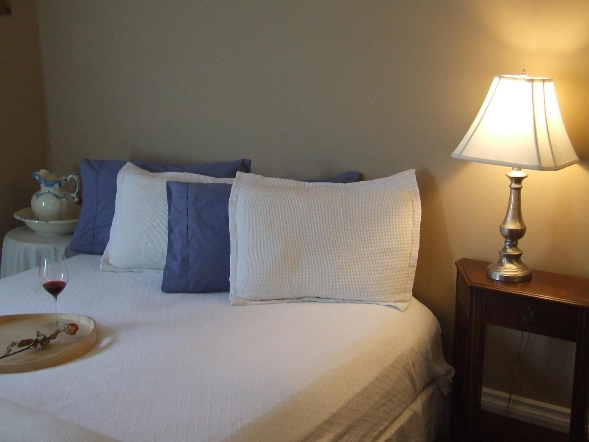 Country Encounters Accommodations Coleman Phòng bức ảnh