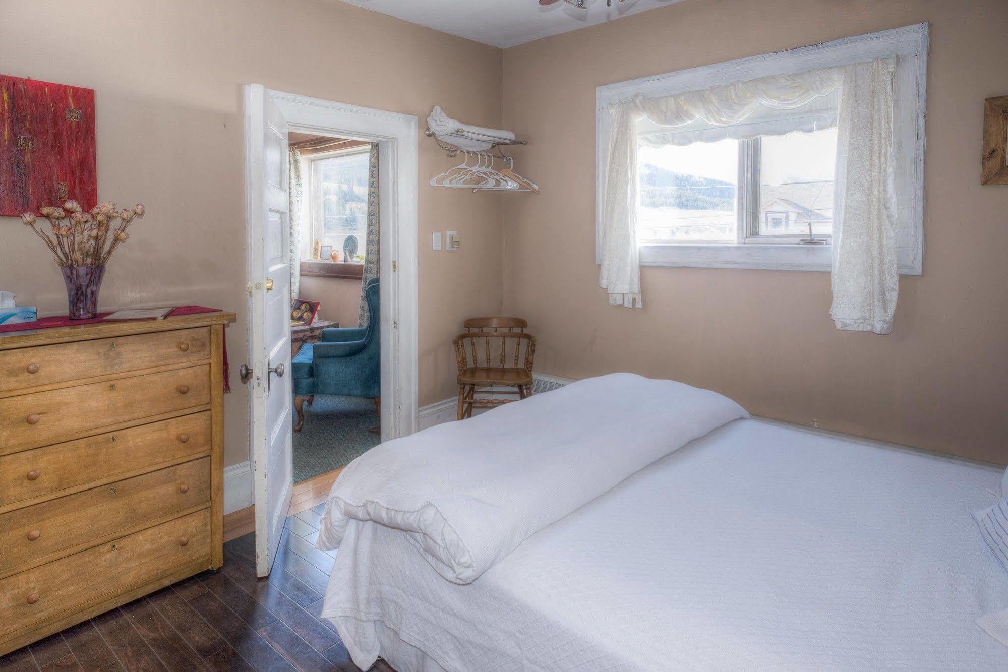 Country Encounters Accommodations Coleman Ngoại thất bức ảnh